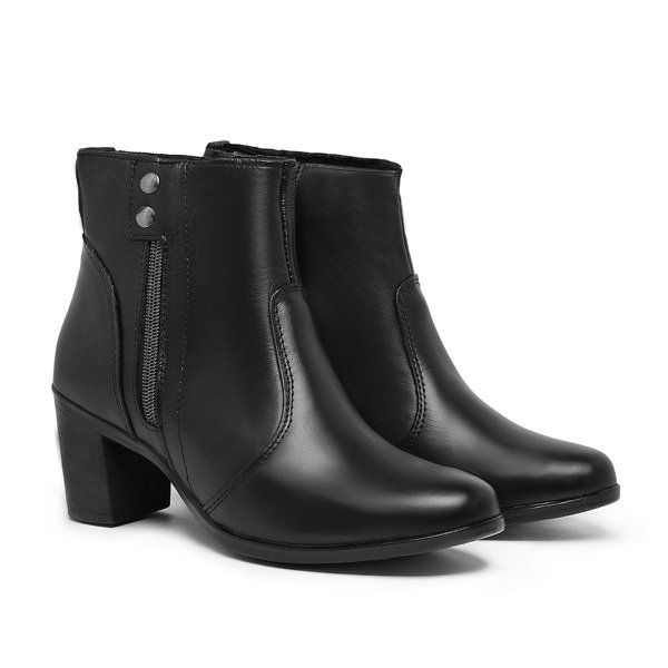Bota Feminina — vista lateral