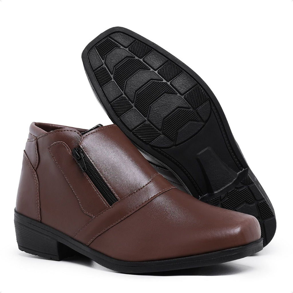 Bota Masculina — vista frontal