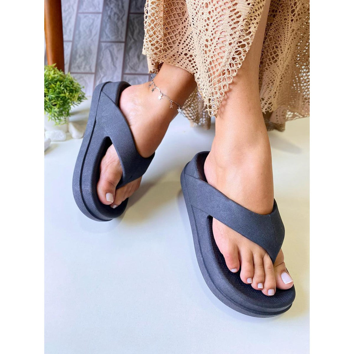 Chinelo Masculino Slide — Preto — vista frontal